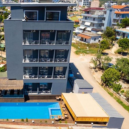 Hotel Piramida كساميل المظهر الخارجي الصورة