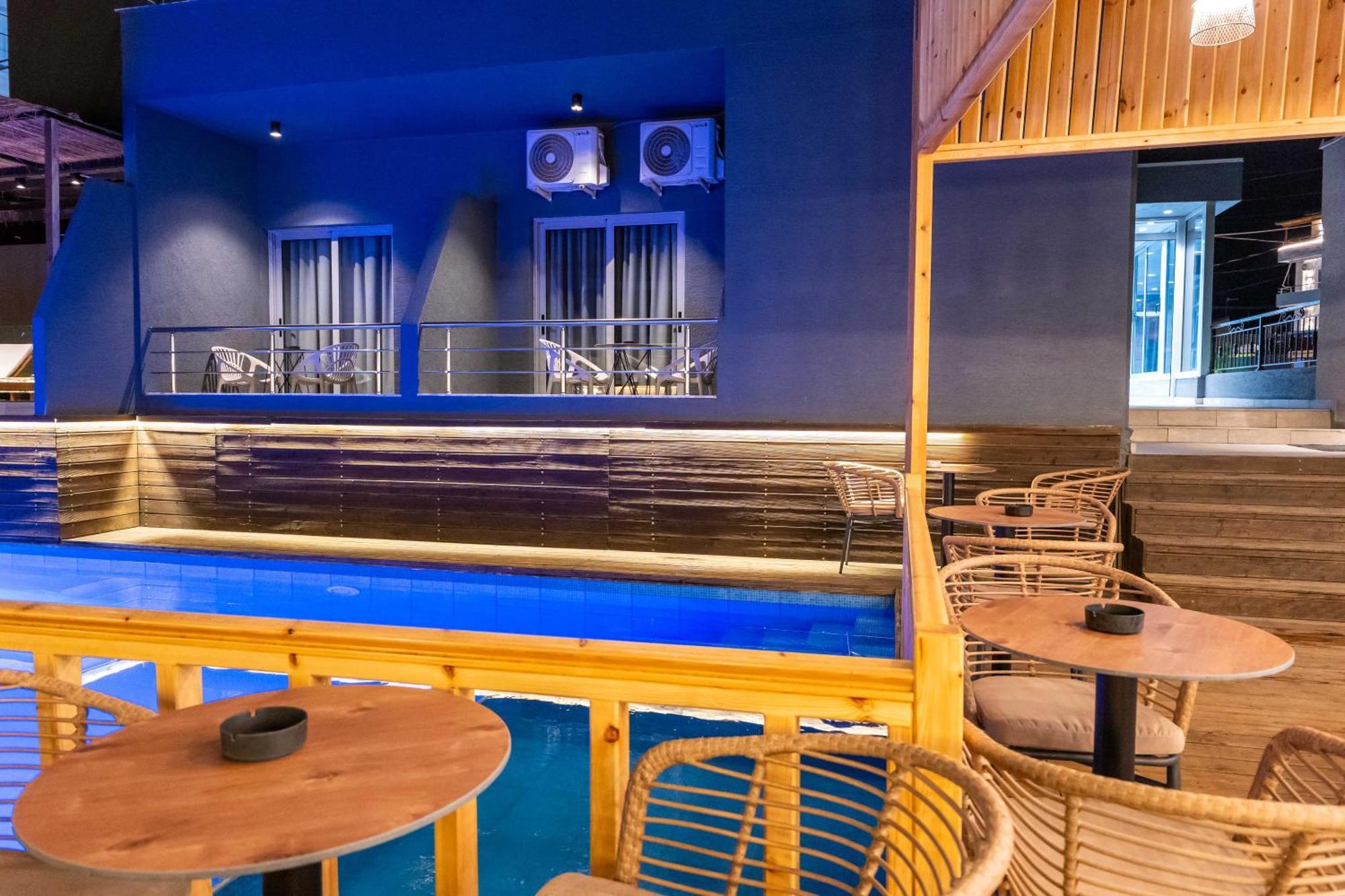 Hotel Piramida كساميل المظهر الخارجي الصورة